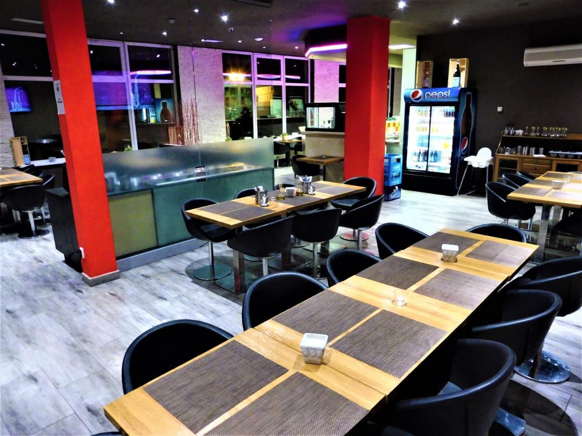 Hotel Joker Obrnice Luaran gambar